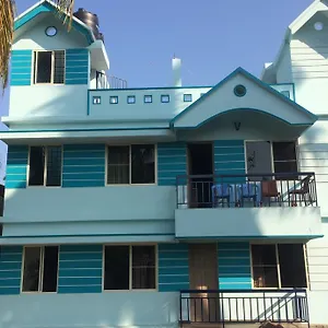 https://cherish.kerala-hotels.net